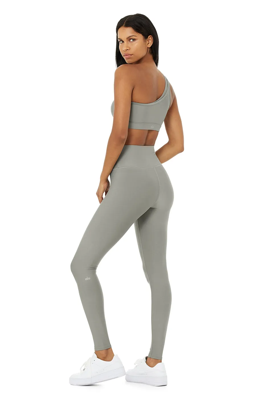 Airlift Excite Bra & High-Waist Airlift Legging Set