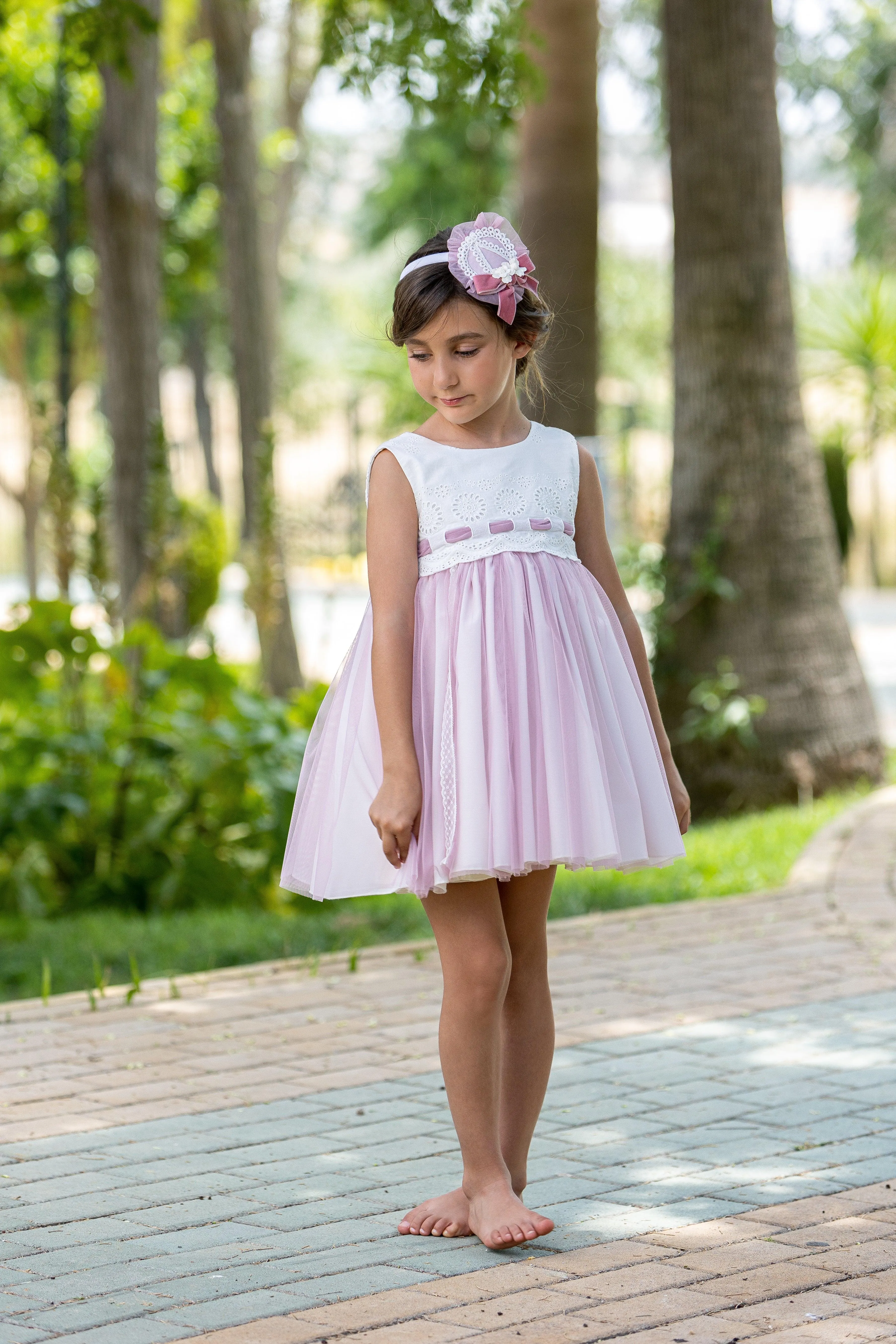 CLEARANCE SALE - Abuela Tata SS24 - Girls Ivory & Dusky Pink Tulle Dress & Headpiece 360