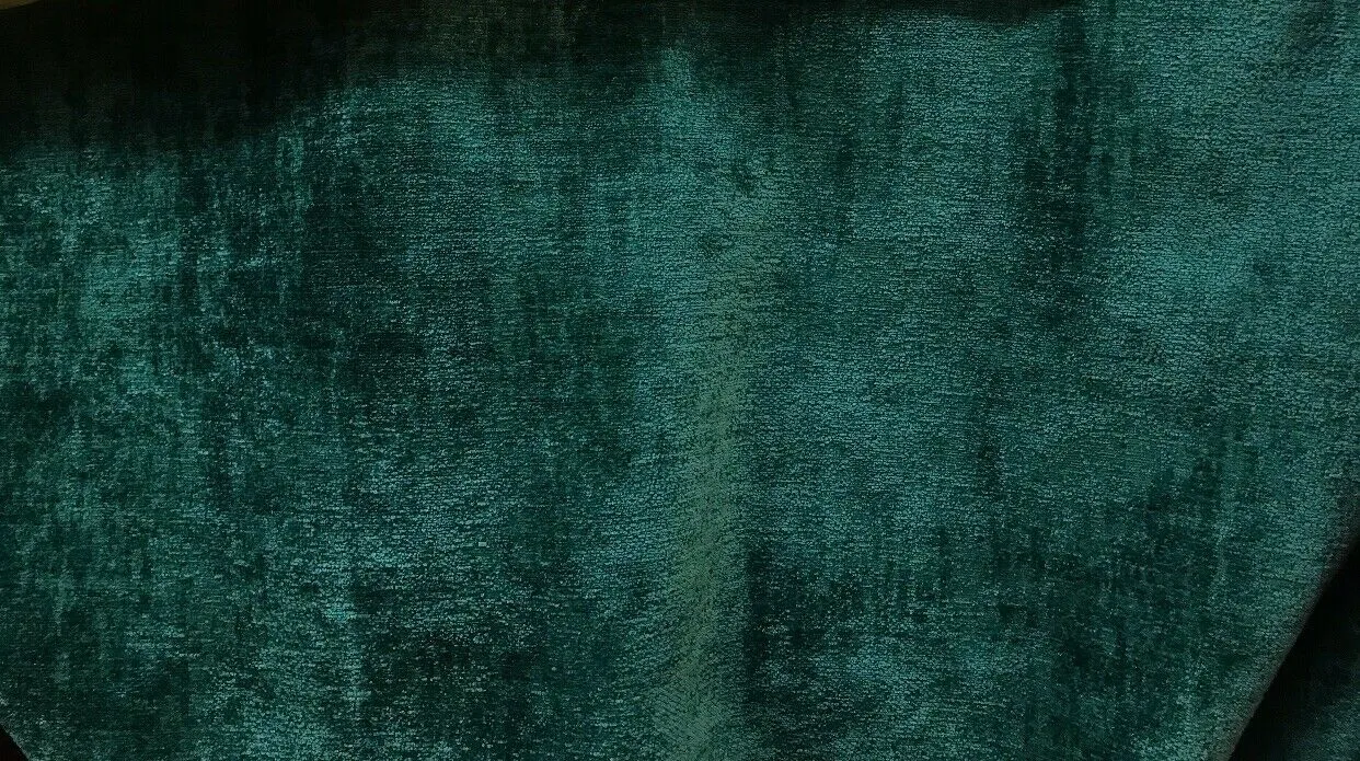 Designer Upholstery Thick And Soft Chenille Velvet Fabric - Emerald Green BTY